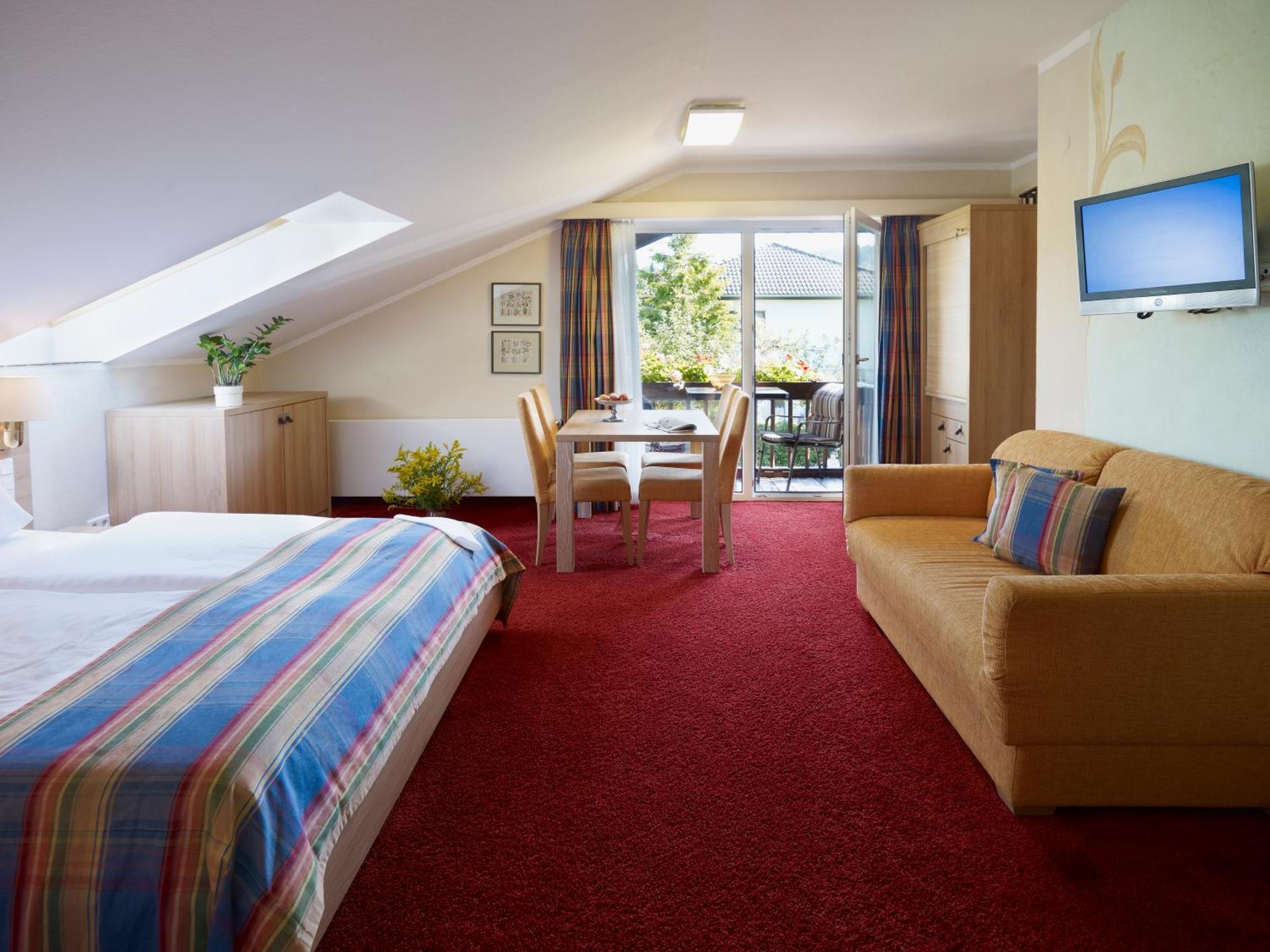 Landhaushotel Hof Wasserkuppe พ็อพเพินเฮาเซน ภายนอก รูปภาพ