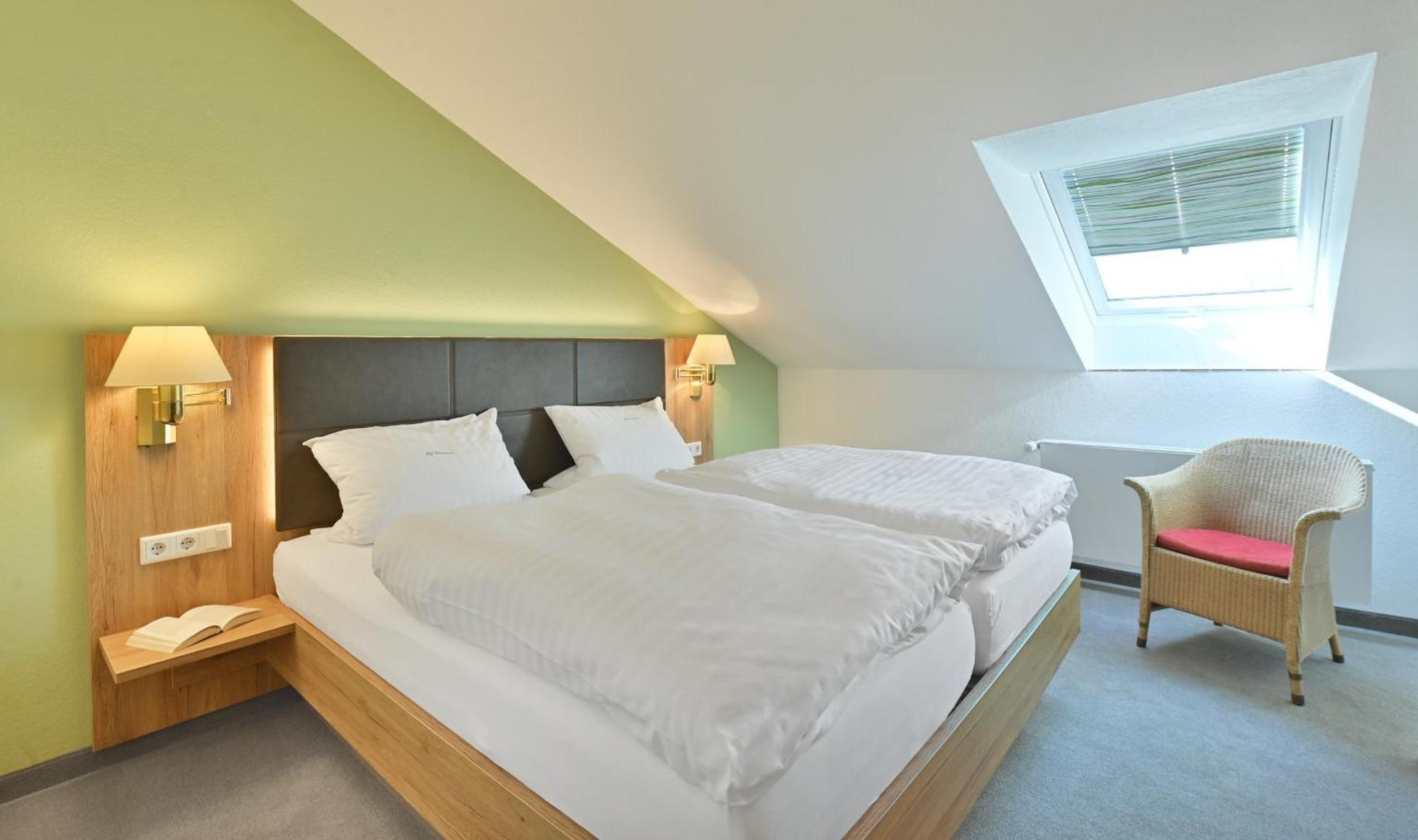 Landhaushotel Hof Wasserkuppe พ็อพเพินเฮาเซน ภายนอก รูปภาพ