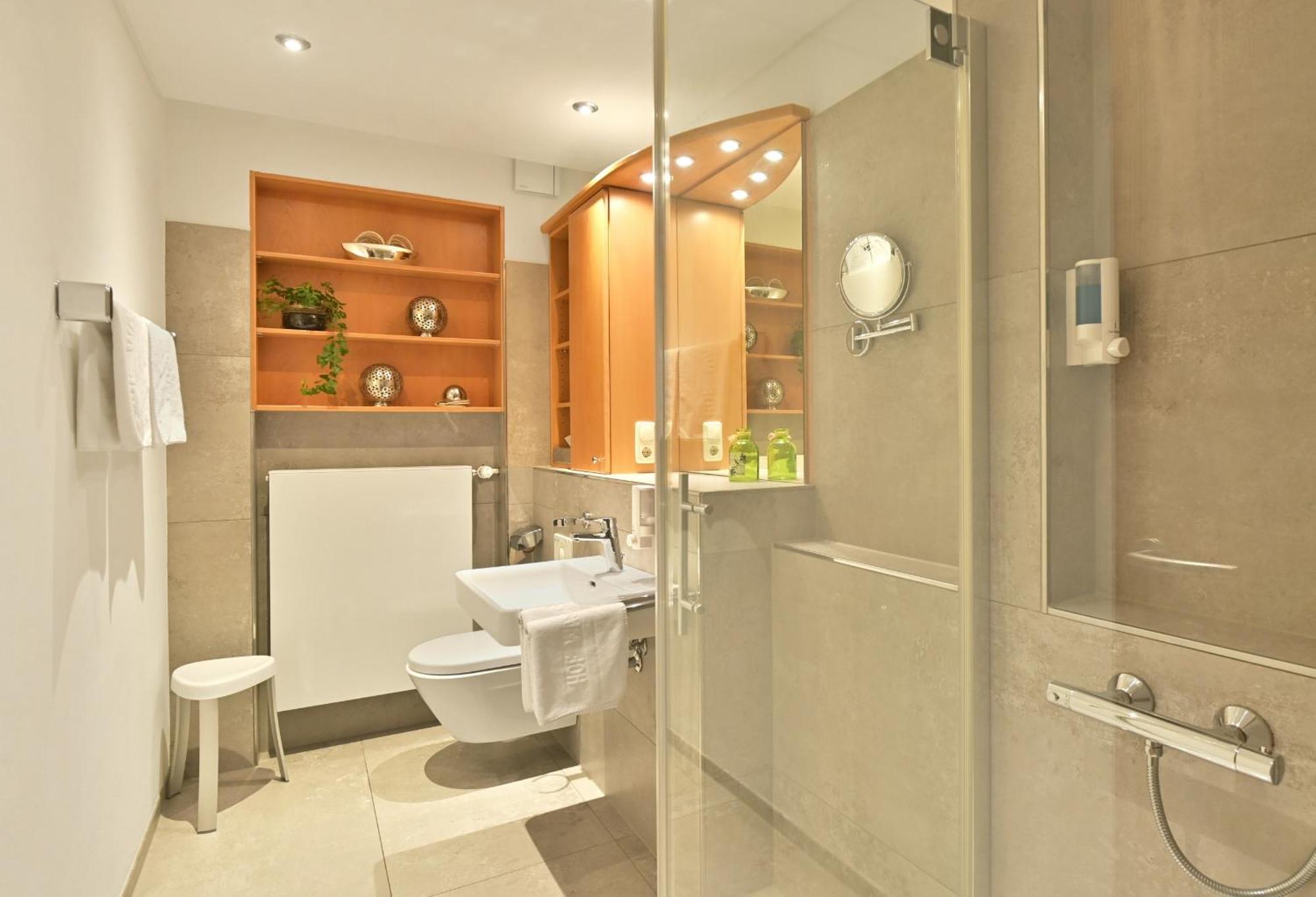 Landhaushotel Hof Wasserkuppe พ็อพเพินเฮาเซน ภายนอก รูปภาพ