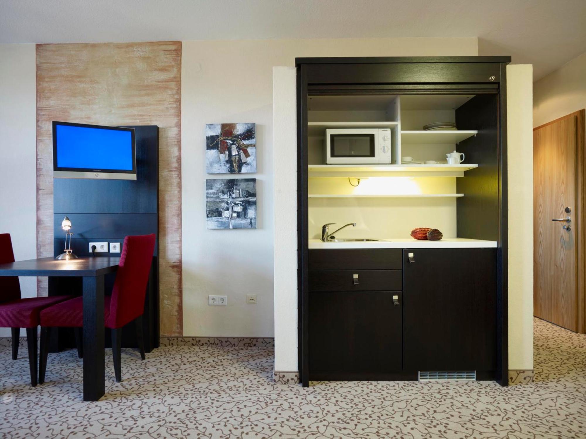 Landhaushotel Hof Wasserkuppe พ็อพเพินเฮาเซน ภายนอก รูปภาพ